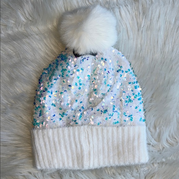 🆕 CC Cuffed Beanie Hat Womens One Size White with Sparkly Sequins and Pom Pom - Picture 2 of 4